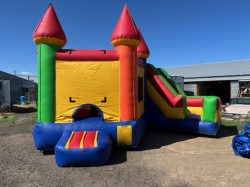 IMG 3554 1734048192.jpg Fun House with Slide Combo